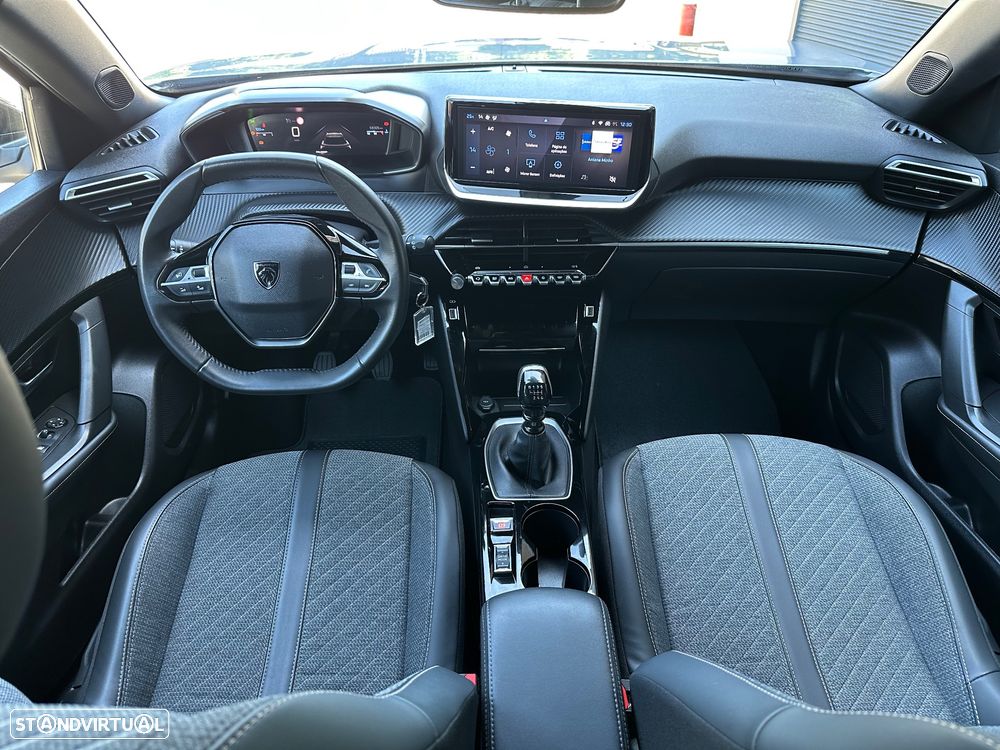 Peugeot 2008 1.2 PureTech Allure - 7