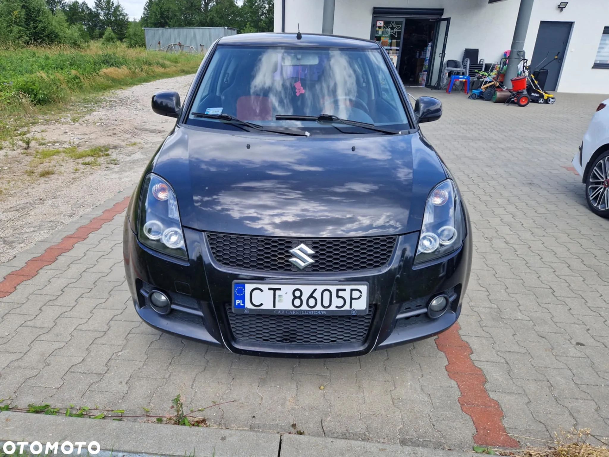 Suzuki Swift 1.6 Sport - 1