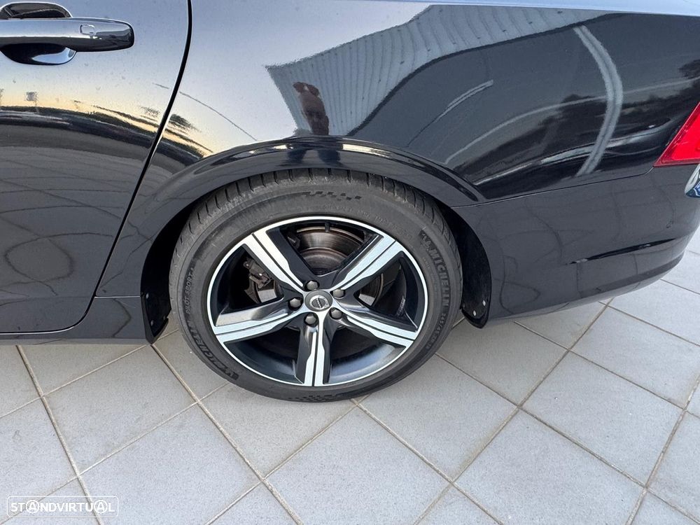 Volvo S90 2.0 D4 R-Design Geartronic - 10