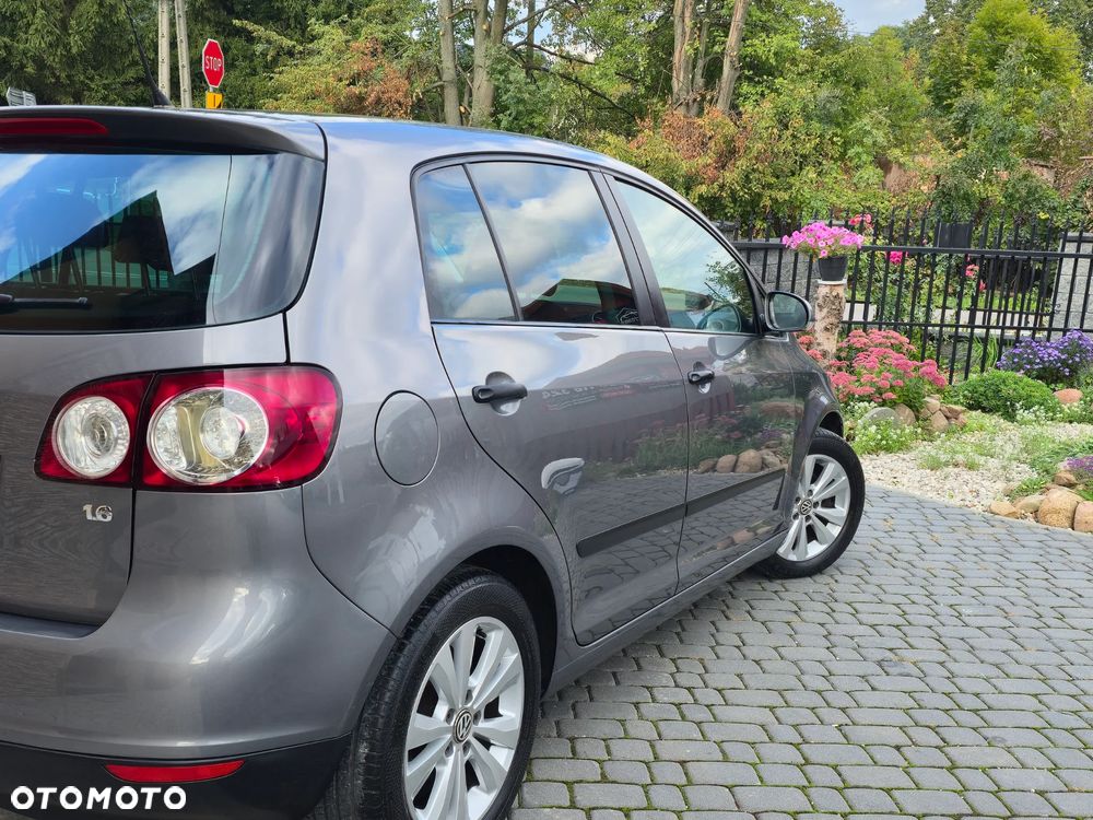 Volkswagen Golf Plus 1.6 Comfortline - 11