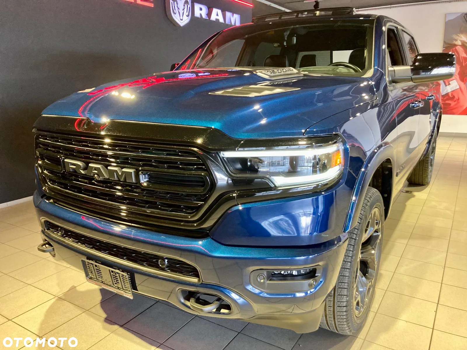 Dodge RAM 1500 5.7 4x4 - 12