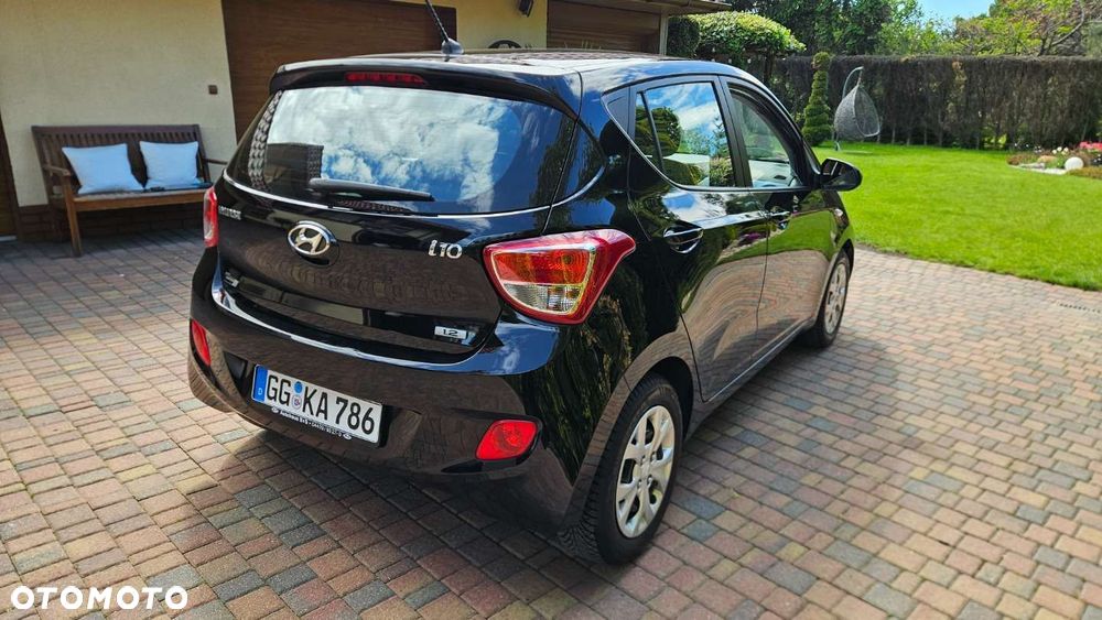 Hyundai i10 1.2 Black Line - 8
