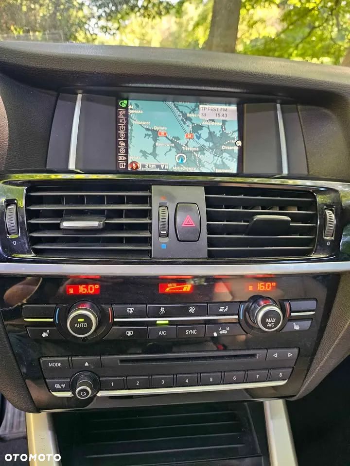 BMW X3 xDrive20d - 11