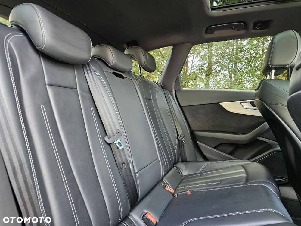 Audi A4 Avant 2.0 TDI Quattro S tronic - 25