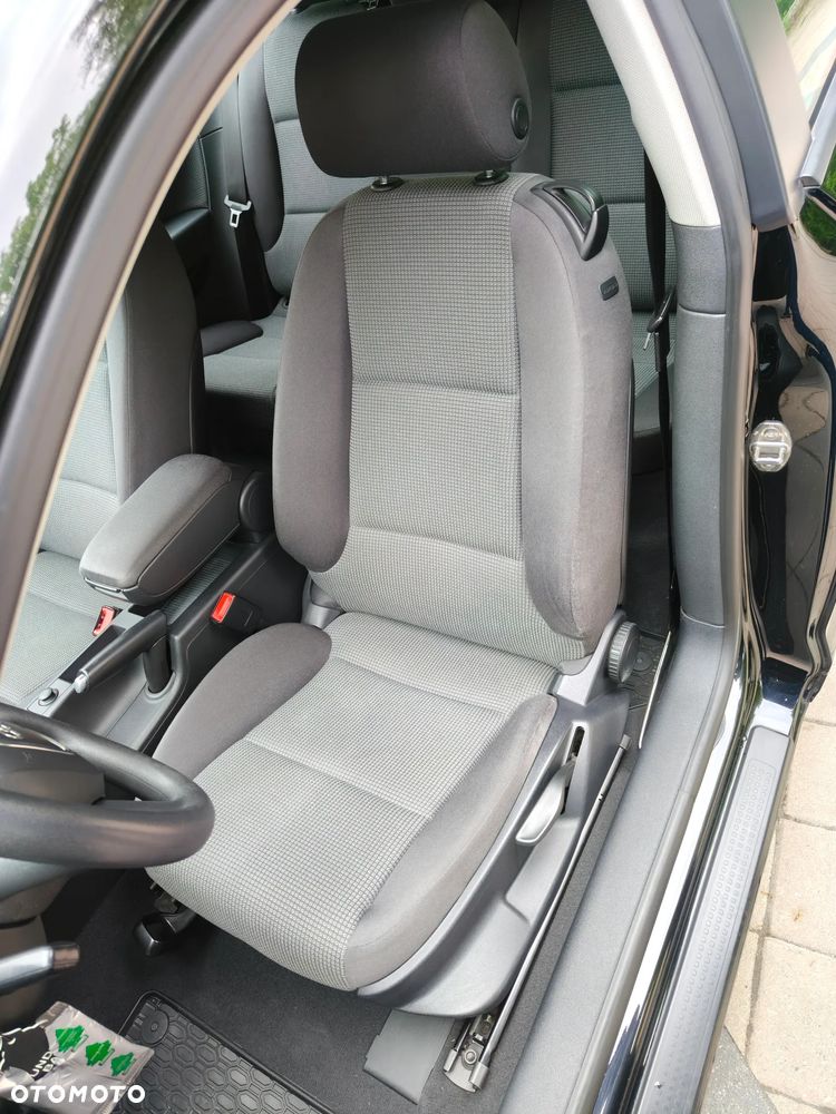 Audi A3 3-drzwiowe 1.6 FSI Ambiente - 23