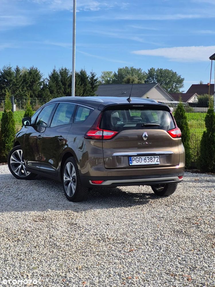 Renault Grand Scenic - 9