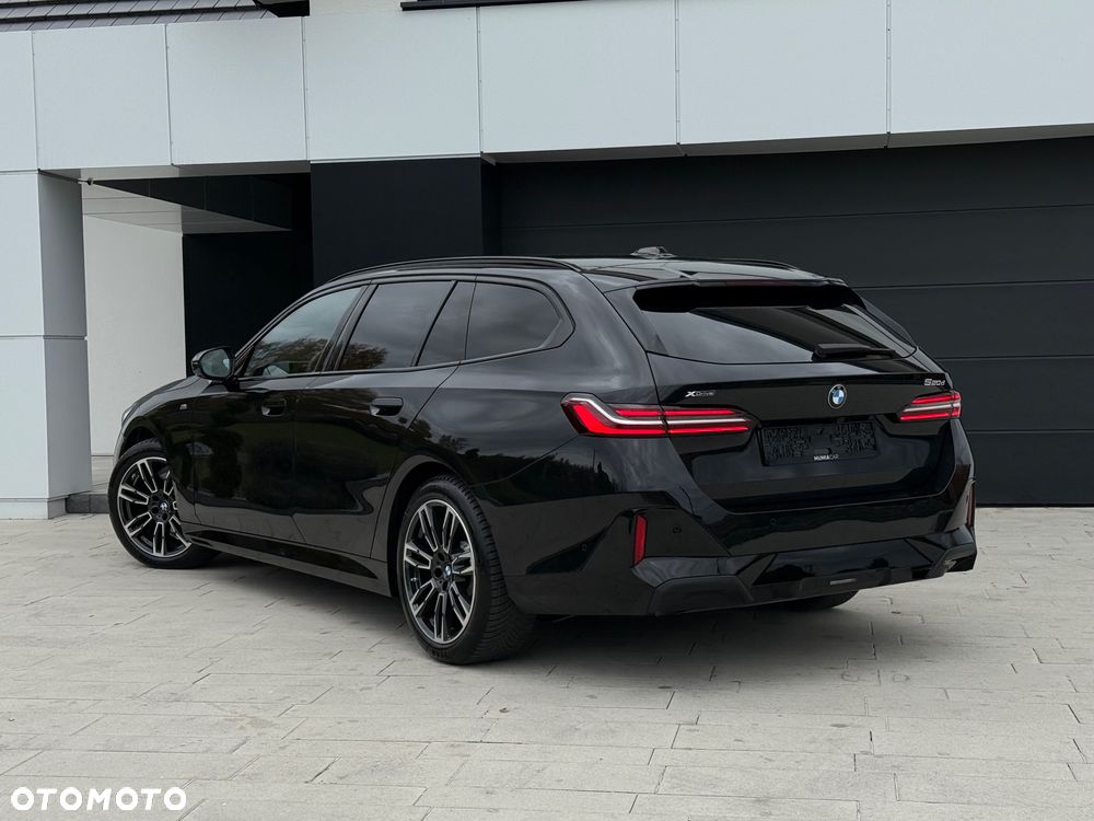 BMW Seria 5 520d - 1
