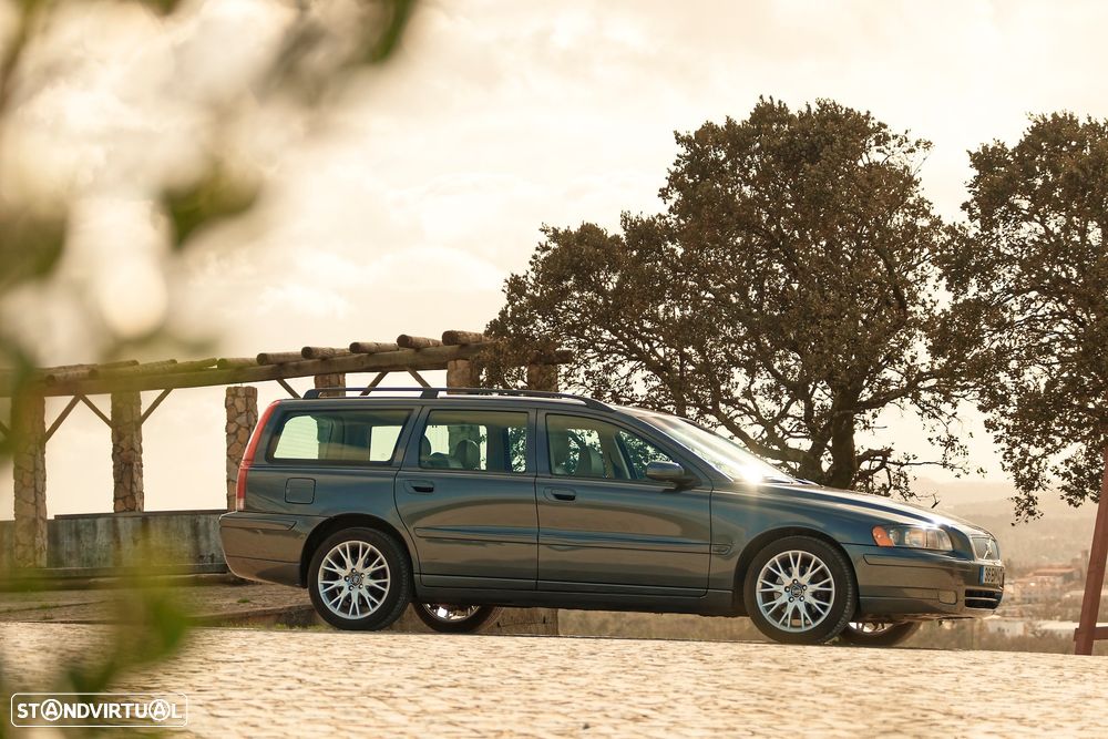 Volvo V70 2.0 T Nivel 2 - 16