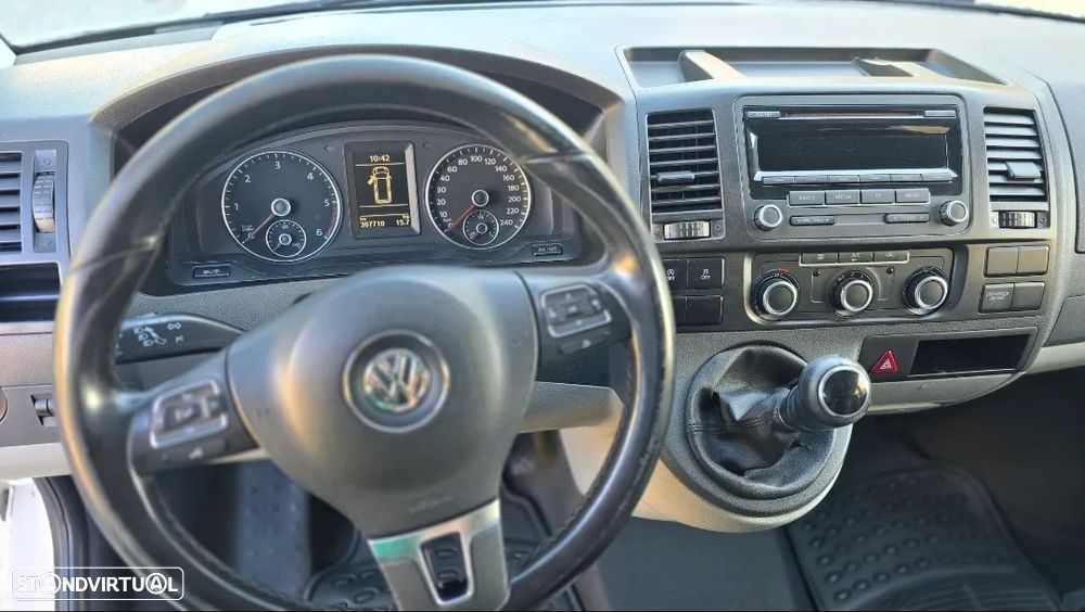 VW Transporter - 13