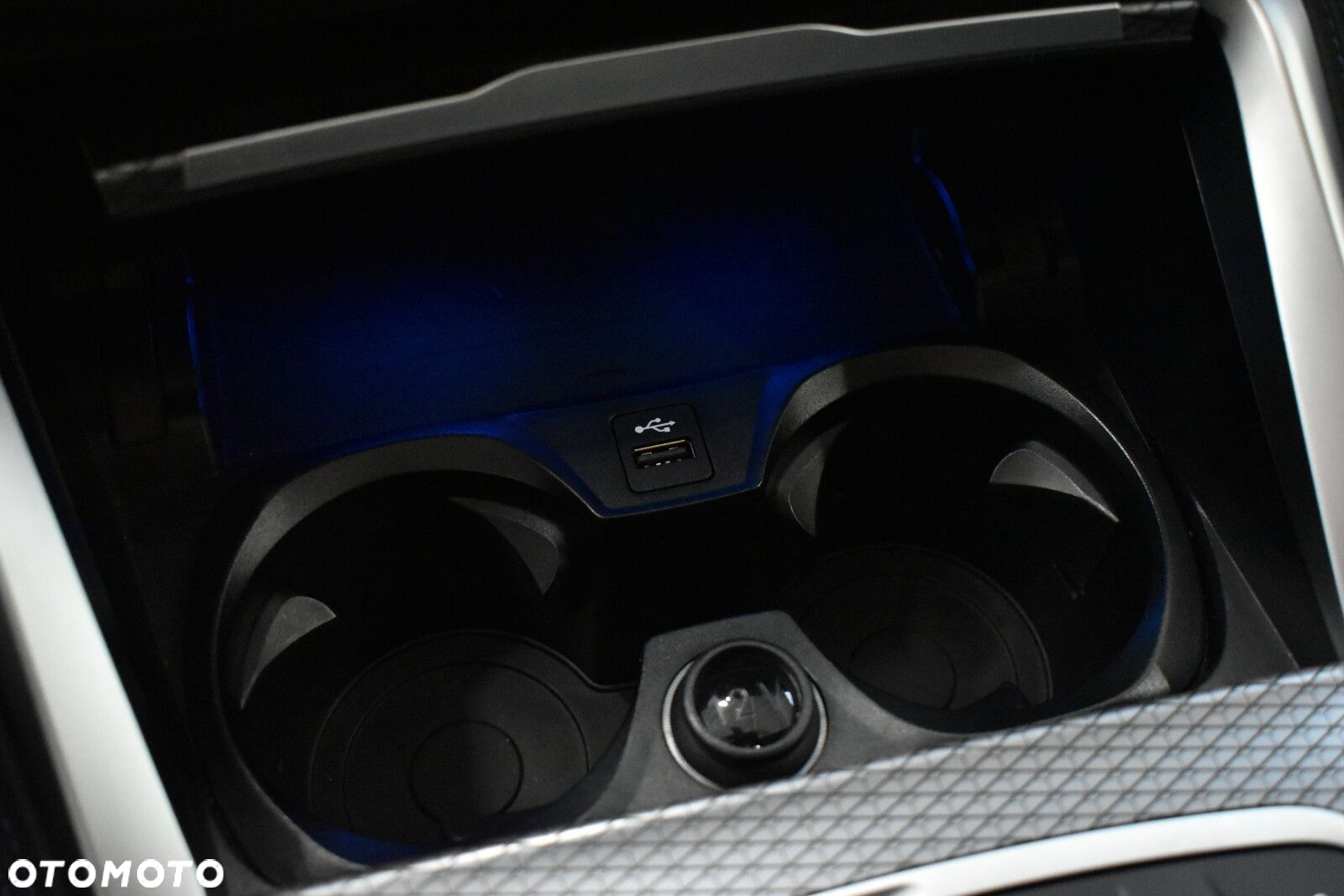 BMW i4 - 18