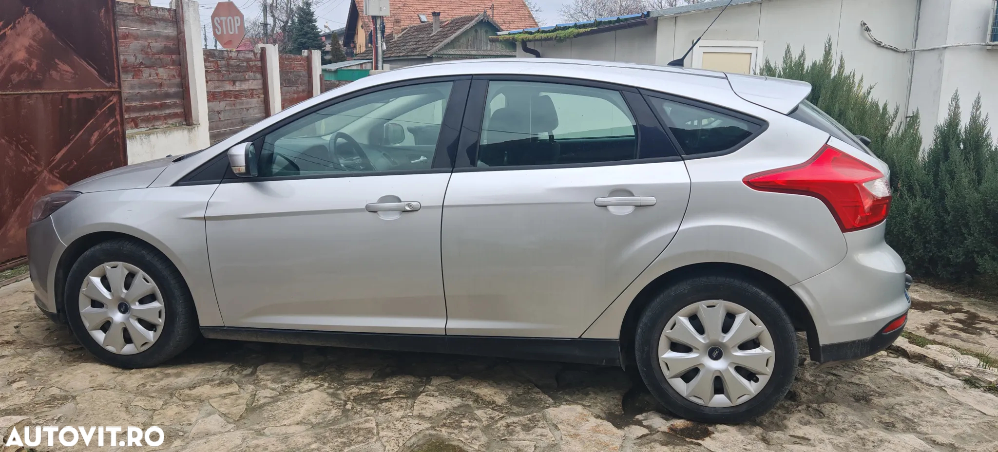 Ford Focus 1.6 TDCi DPF Trend - 4