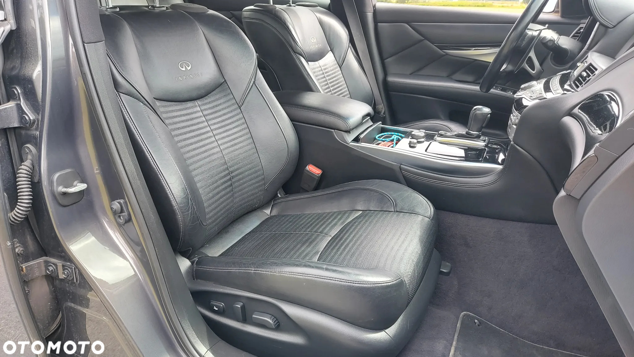 Infiniti M M30d S Premium - 11