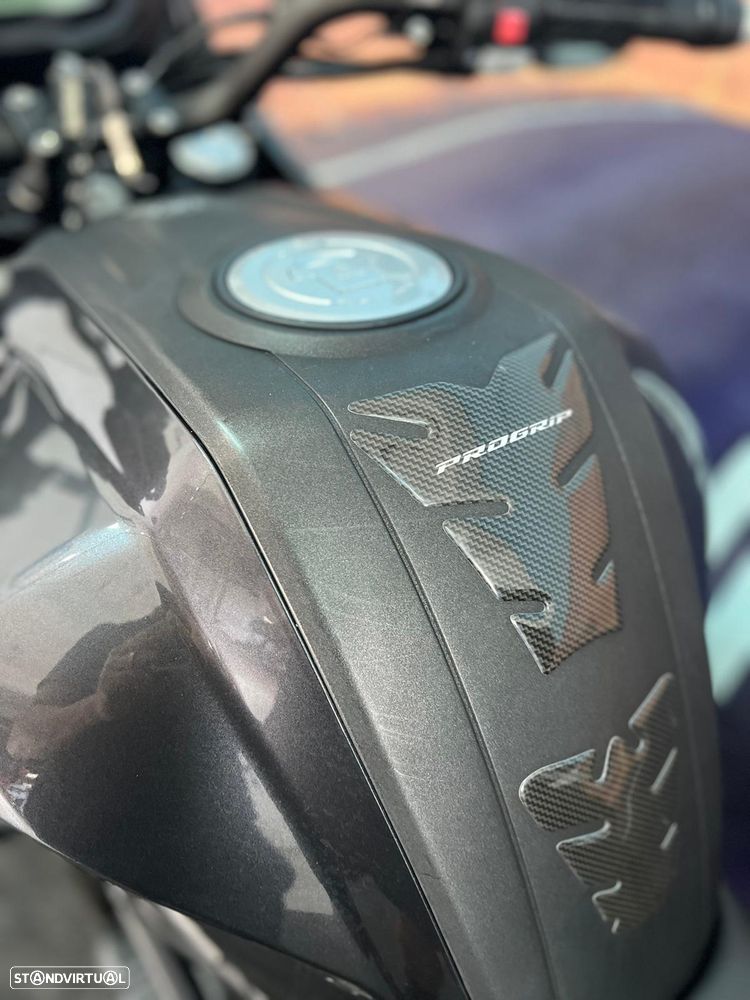 Benelli TRK 502 X - 13