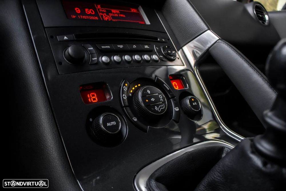 Peugeot 3008 1.6 HDi Style - 18