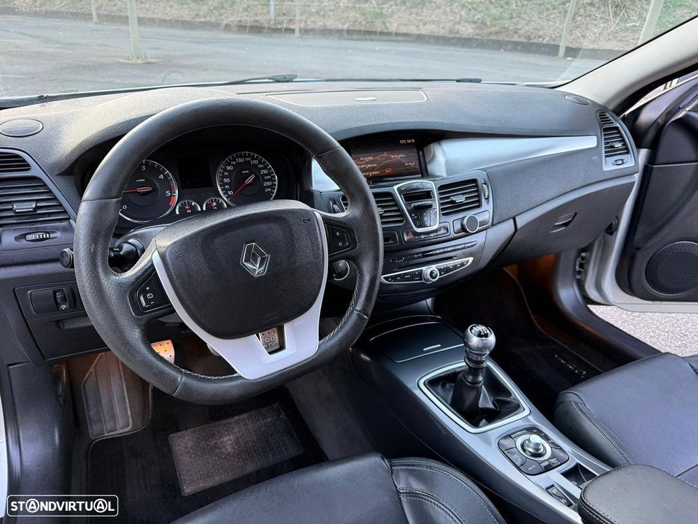 Renault Laguna Coupe 2.0 dCi Dynamique S - 8