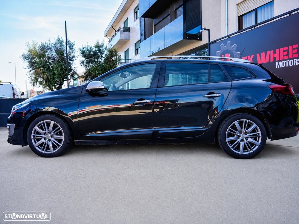 Renault Mégane Sport Tourer - 9