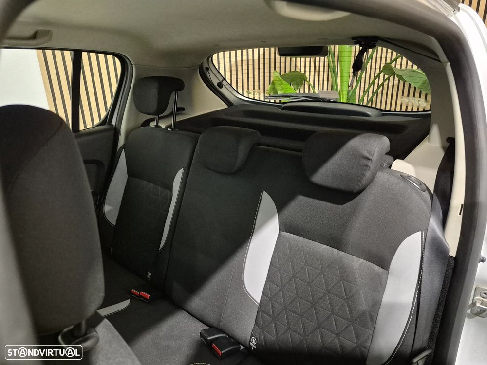 Dacia Sandero 0.9 TCe Stepway - 21