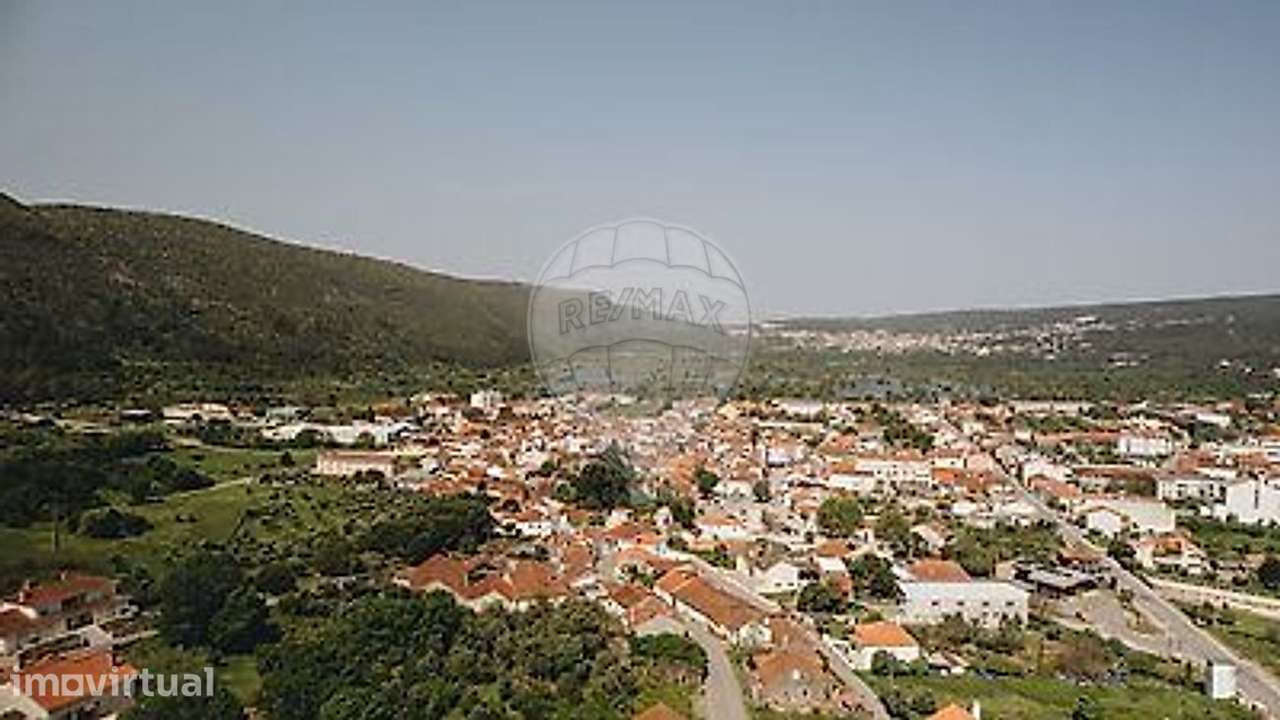 Moradia T1 para venda - Grande imagem: 2/3