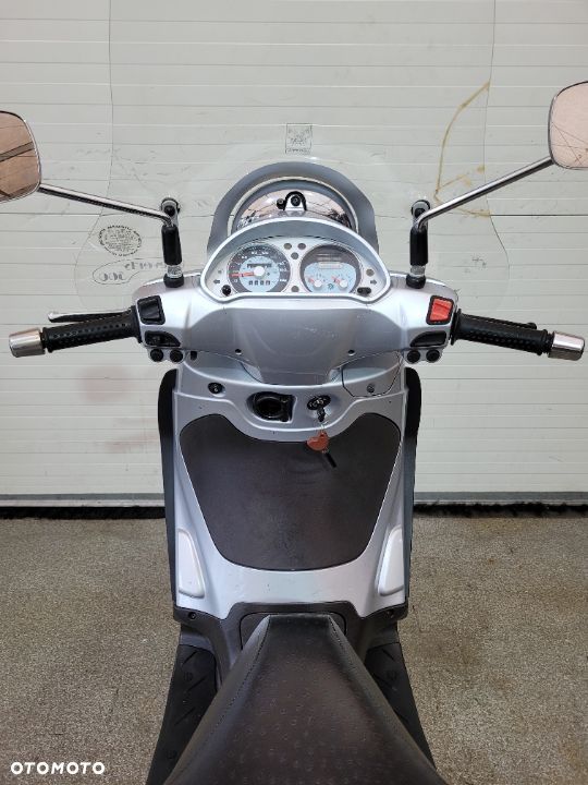 Piaggio Beverly - 34