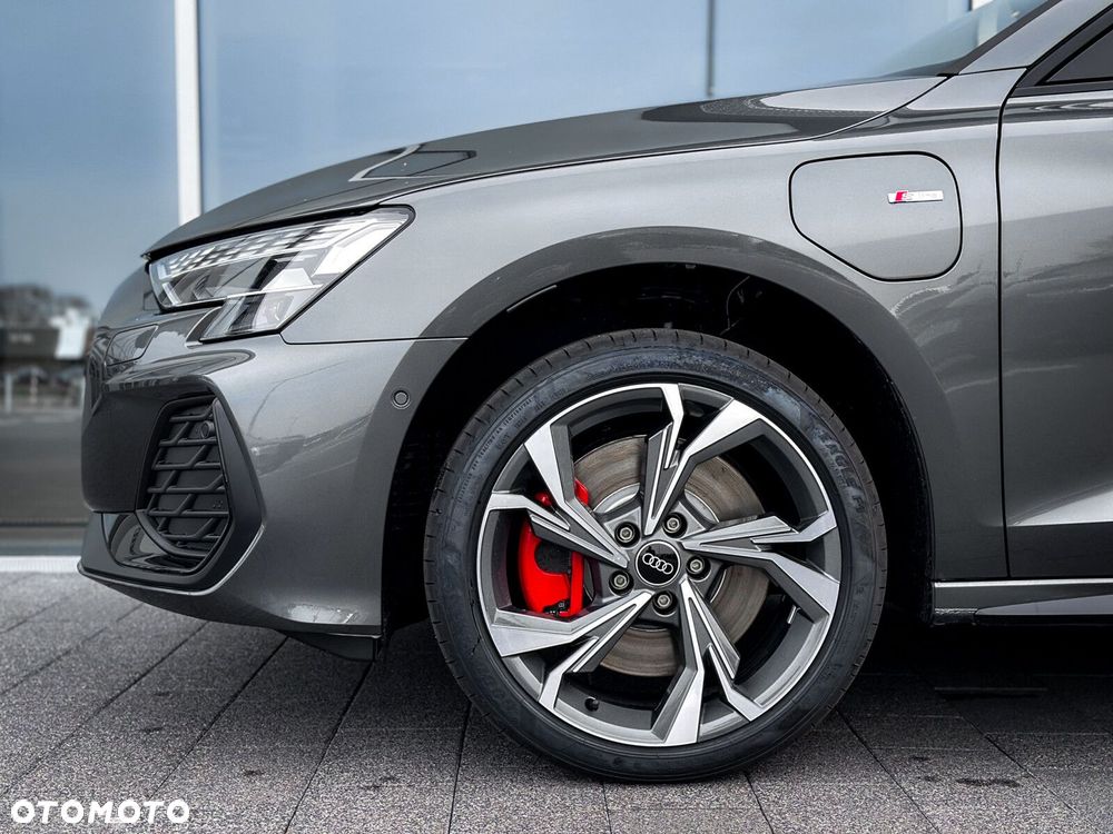 Audi A3 Sportback - 4