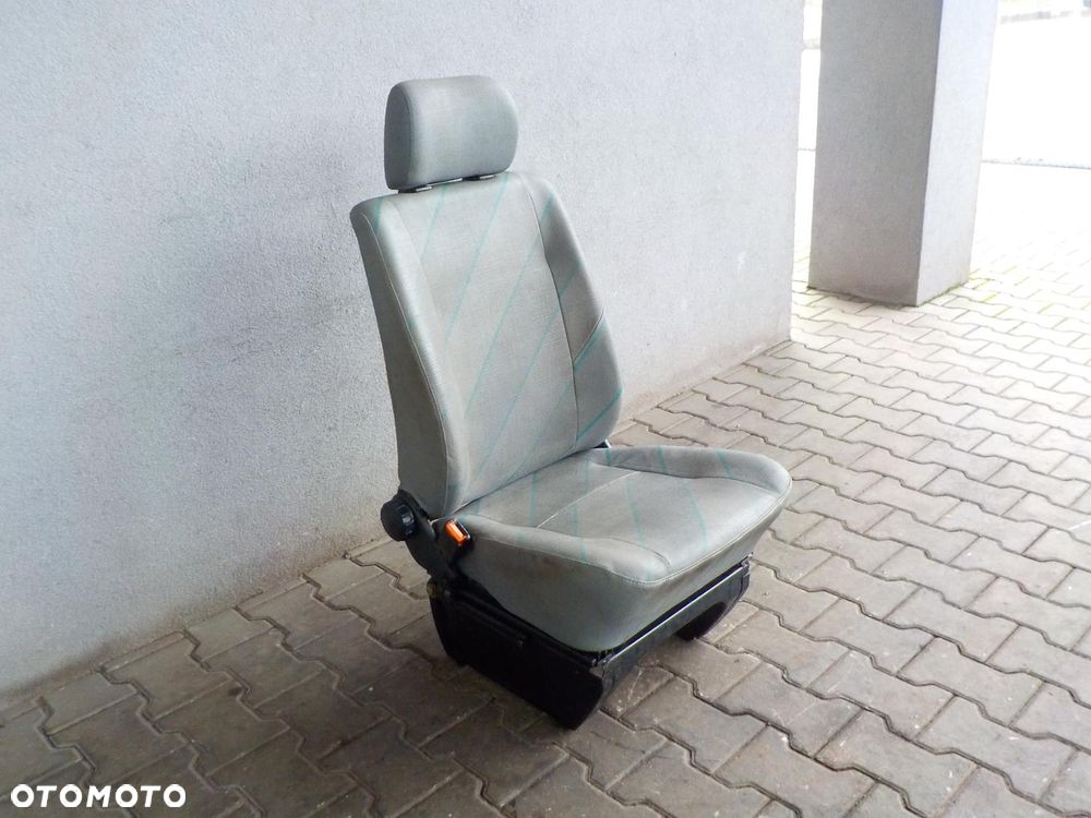 VW T4 FOTEL SIEDZENIE KIEROWCY - 1