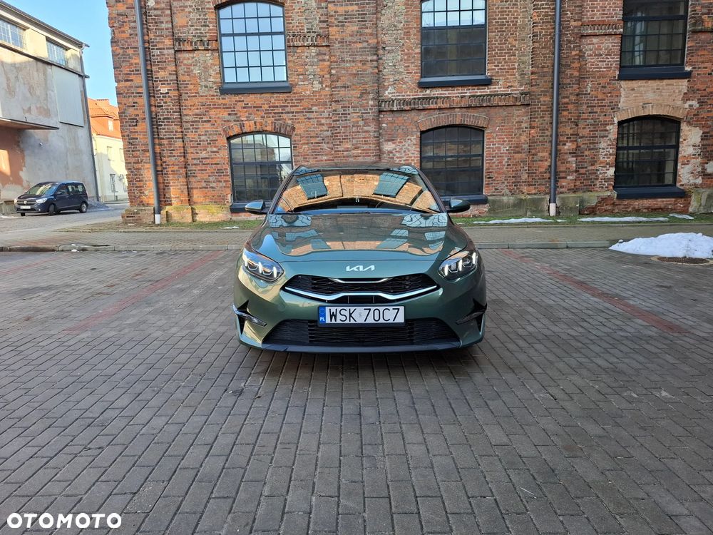 Kia Ceed 2022 photo 4