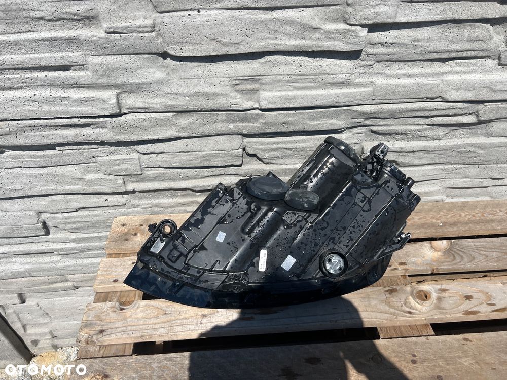 VW Golf VII 13-17 lampa prawa - 4
