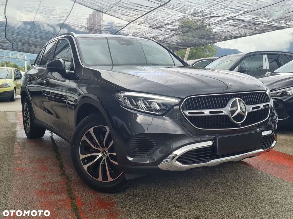 Mercedes-Benz GLC 200 d mHEV 4-Matic Avantgarde - 2