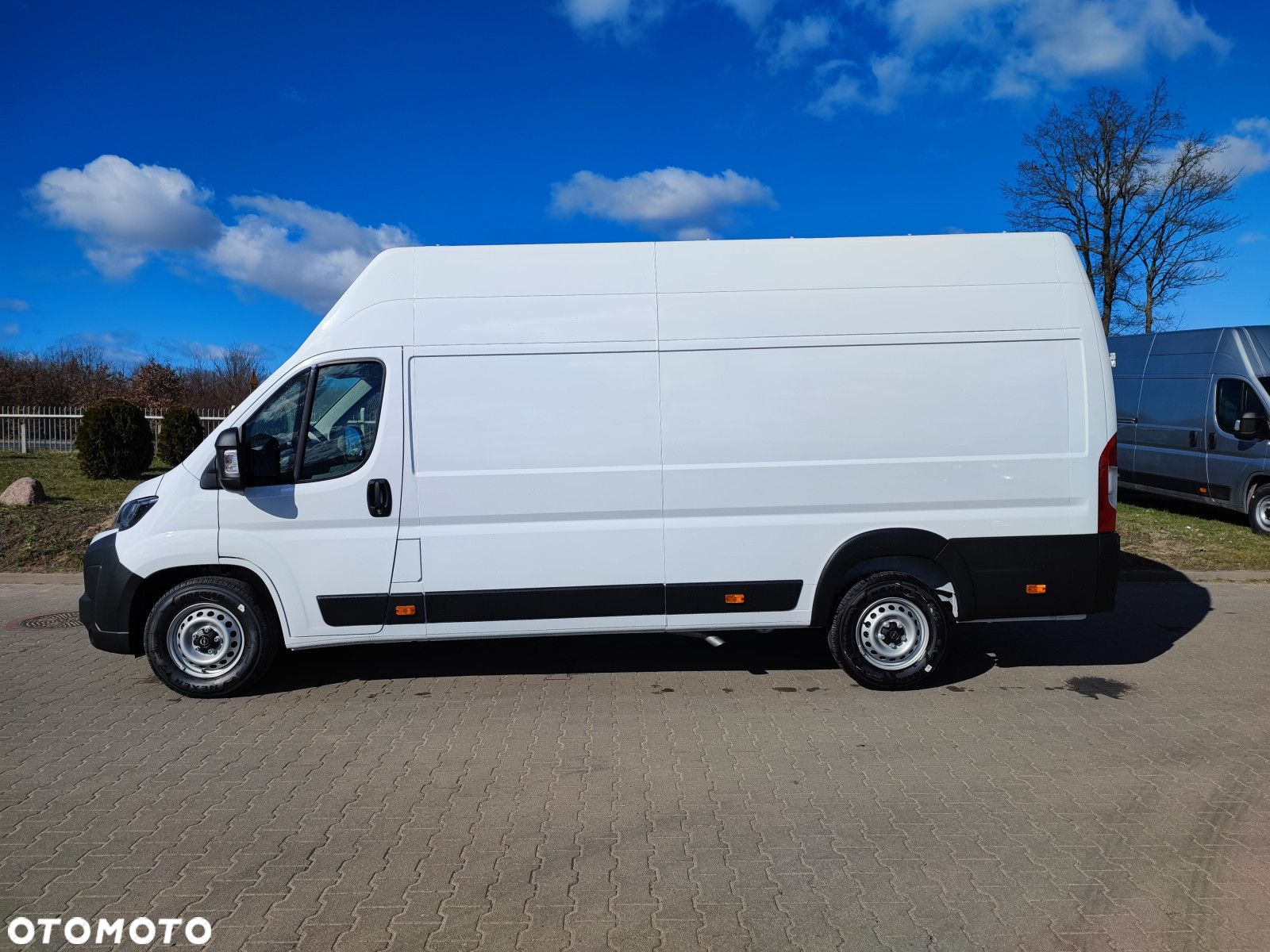 Opel movano Movano Furgon L4H3 2.2 Diesel 180KM MT6 Euro 6E DMC 3.5t Heavy 17m3 - 4