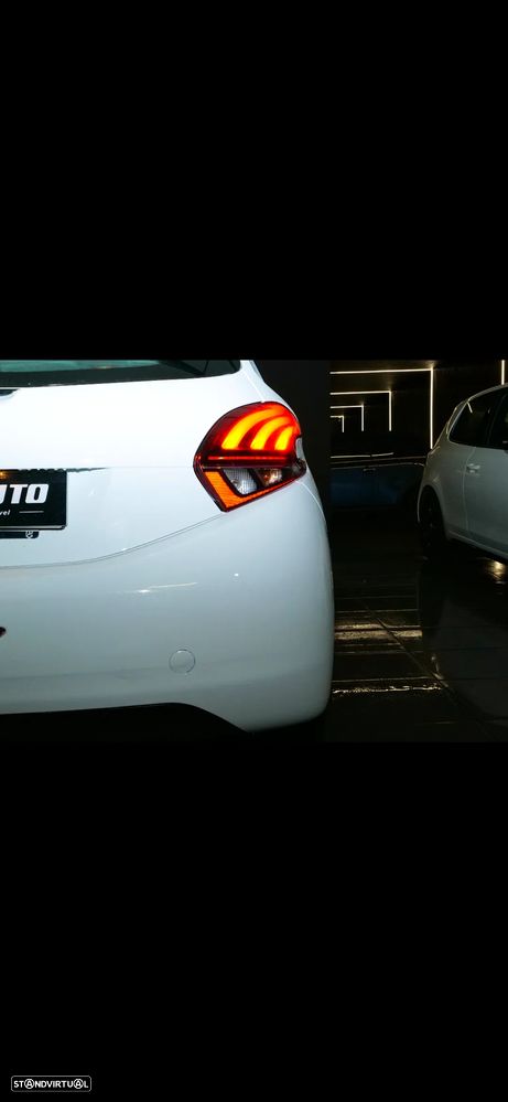 Peugeot 208 PureTech 82 Start & Stop Style - 2