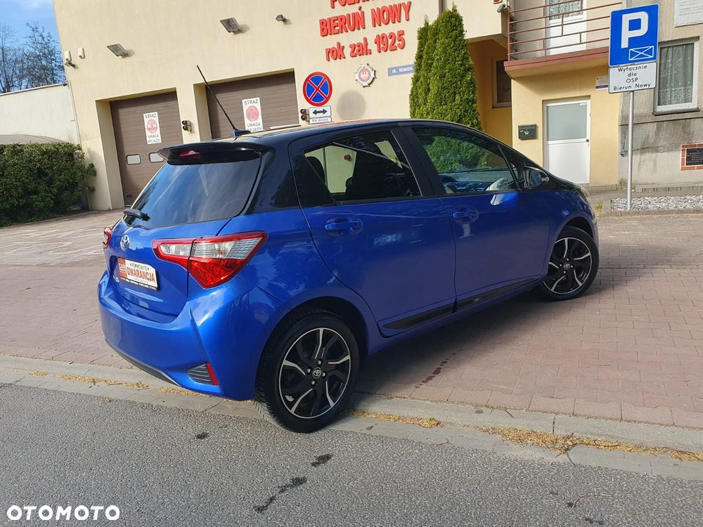 Toyota Yaris 1.5 Premium - 32
