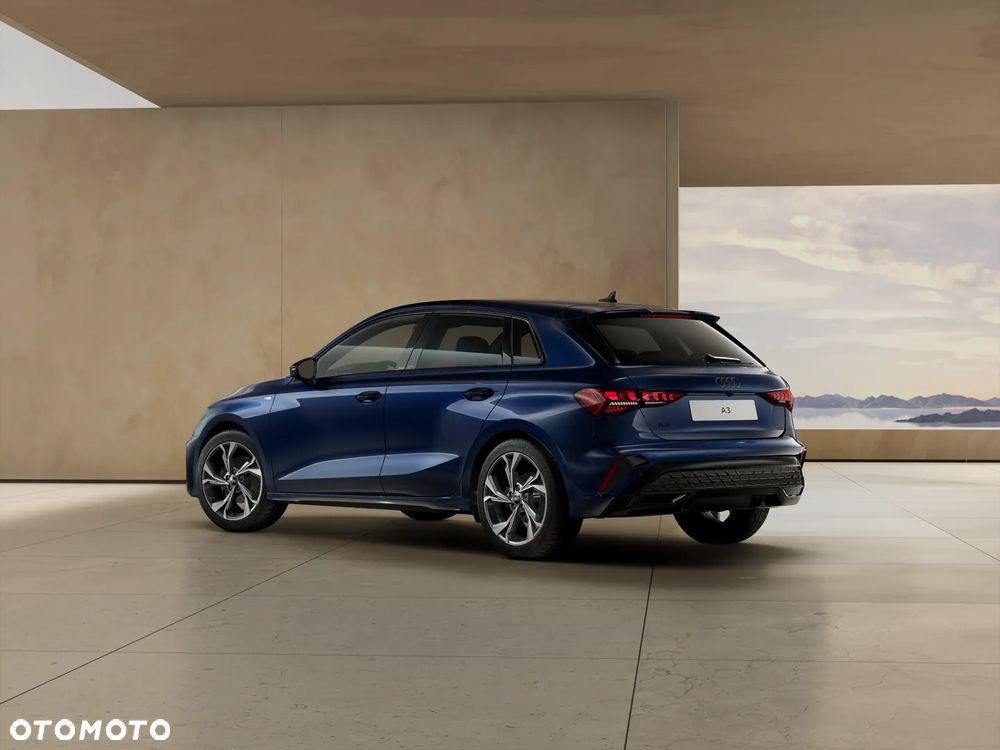 Audi A3 Sportback 35 TFSI mHEV S Line S tronic - 4