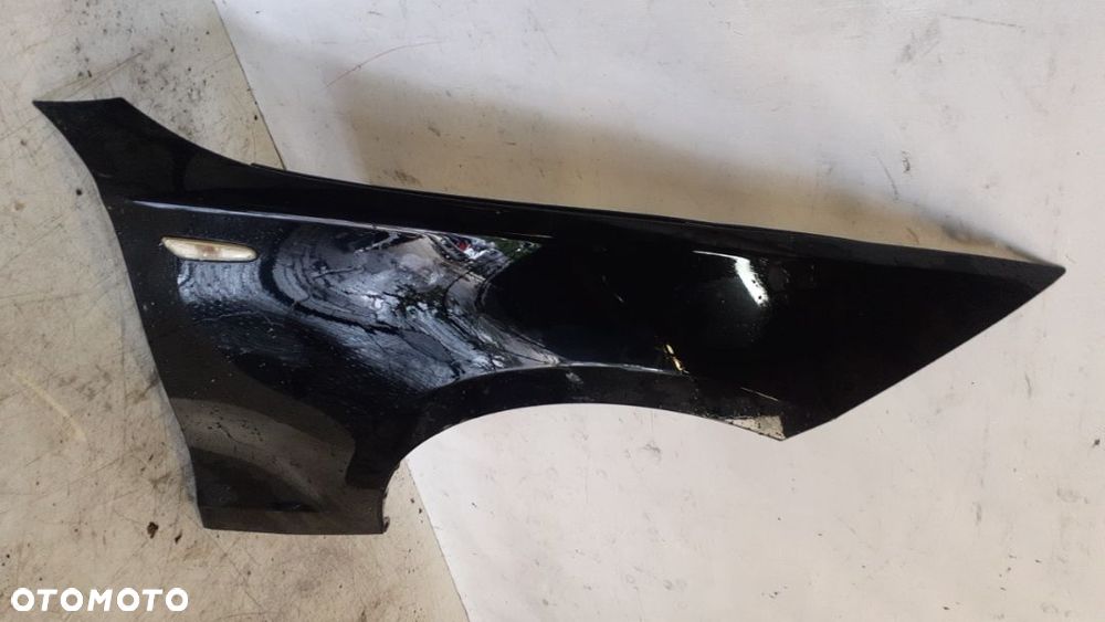 * BŁOTNIK PRZEDNI PRZOD  PRAWY BMW 1 E81 E82 E87 E88 BLACK SAPPHIRE - 2