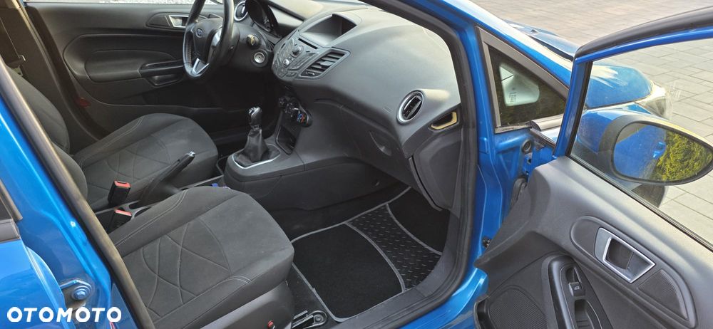 Ford Fiesta 1.25 Titanium - 10