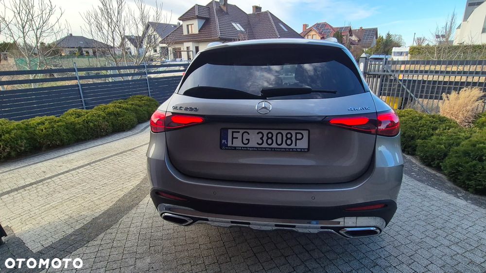 Mercedes-Benz GLC 200 4-Matic - 11