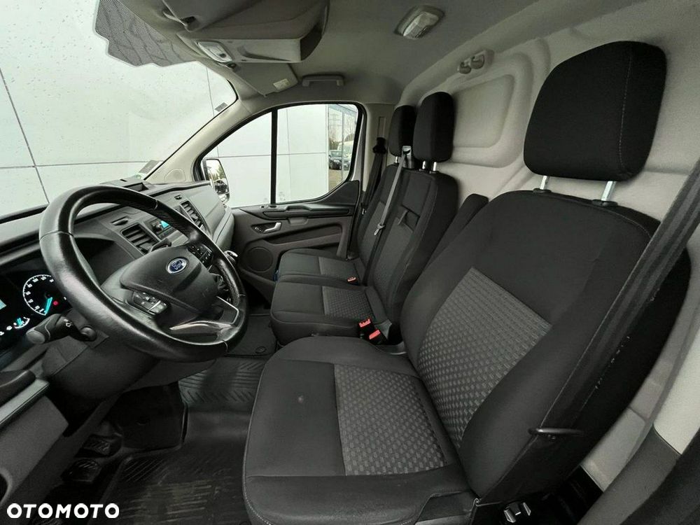 Ford Transit Custom - 17
