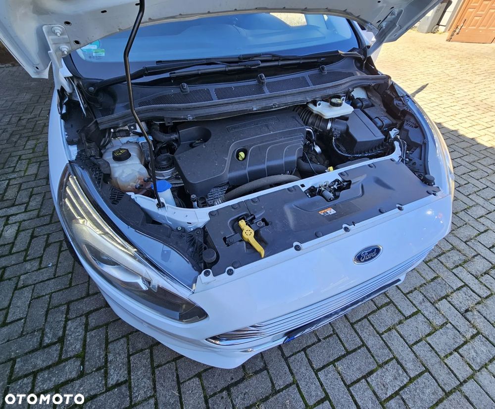 Ford S-Max 2.0 TDCi Titanium PowerShift - 38