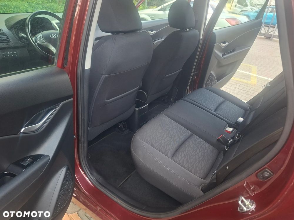 Hyundai ix20 1.4 blue Passion - 17