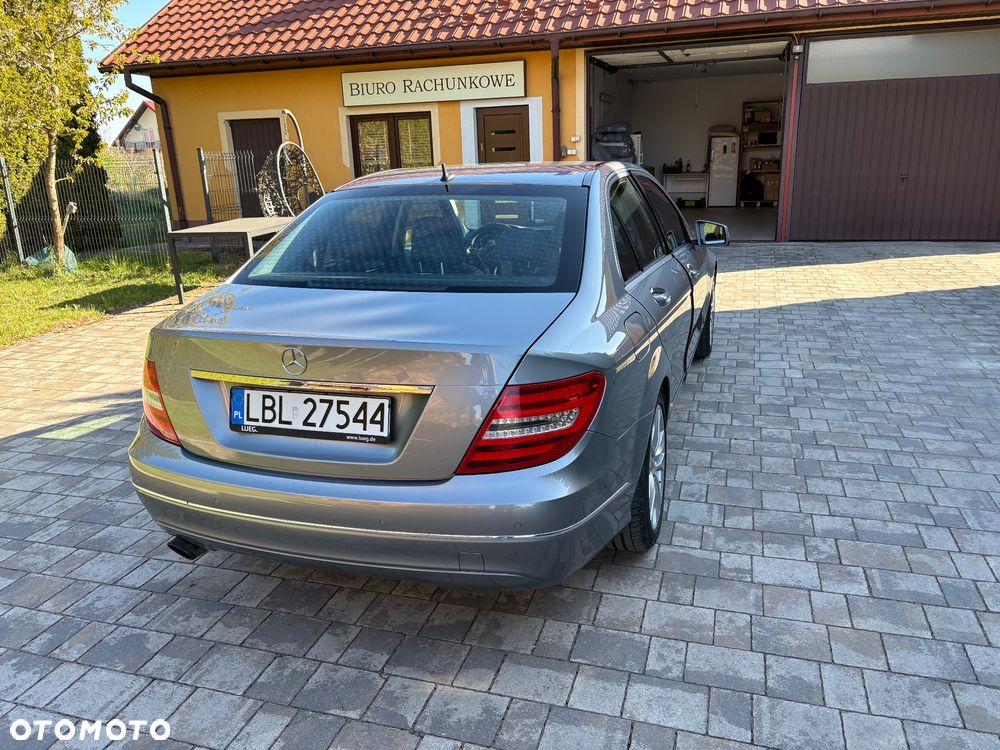 Mercedes-Benz Klasa C 250 (BlueEFFICIENCY) 7G-TRONIC - 5