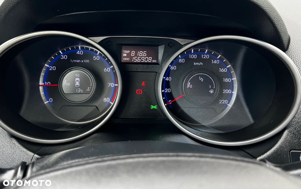Hyundai ix35 1.6 2WD Fifa World Cup Edition - 19