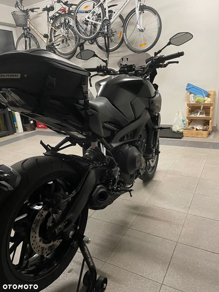 Yamaha MT - 4