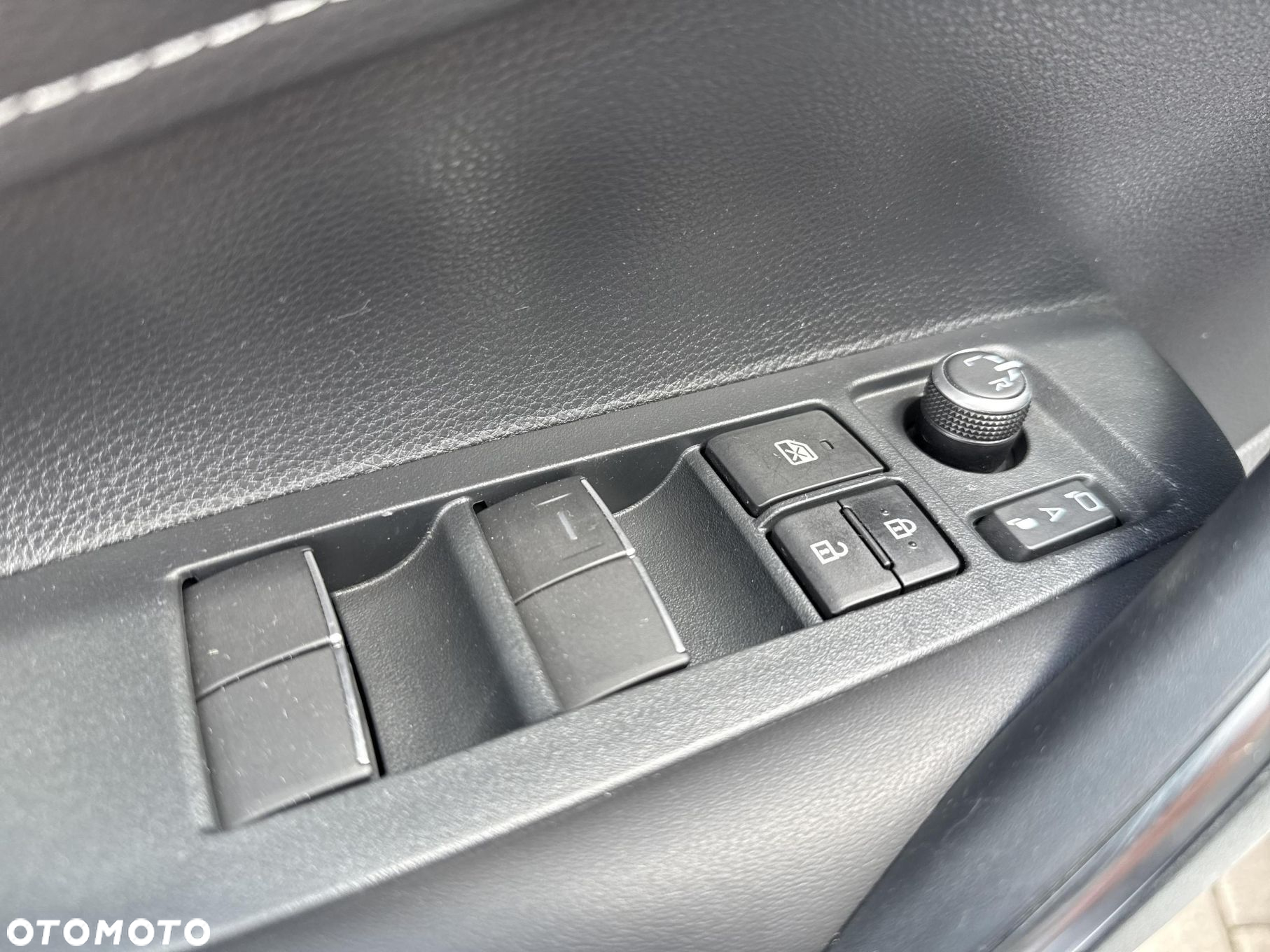 Toyota Corolla - 20