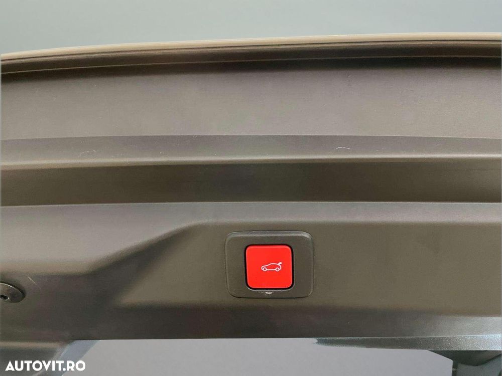 Peugeot 3008 1.2 Hybrid 145 e-DCS6 GT - 9