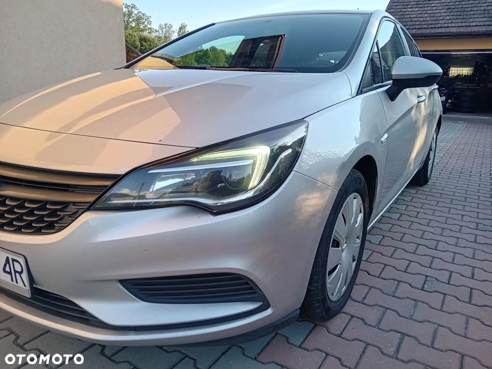 Opel Astra 1.6 CDTI Enjoy - 3