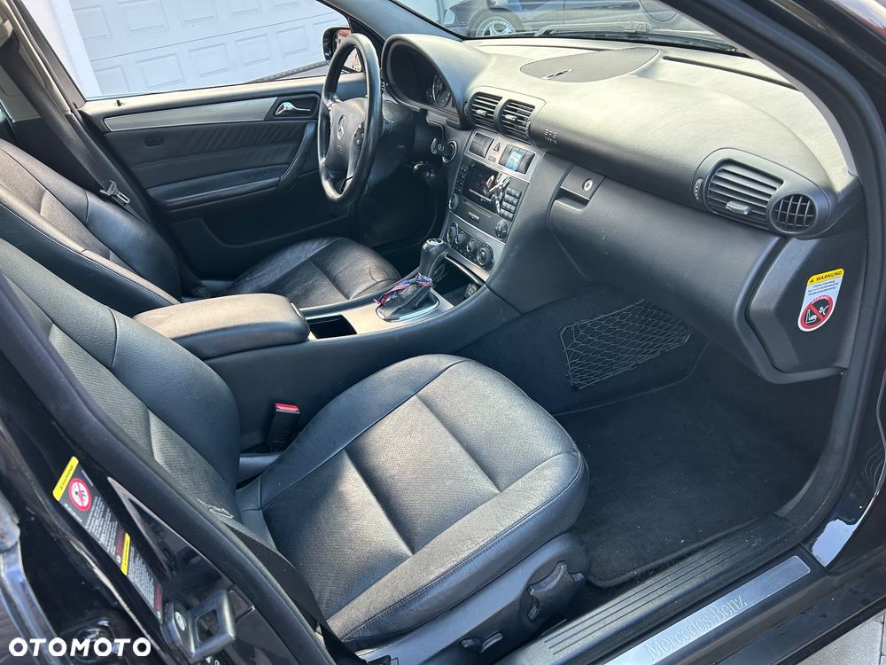 Mercedes-Benz Klasa C 200 Kompressor Automatik Avantgarde Sport Edition - 12