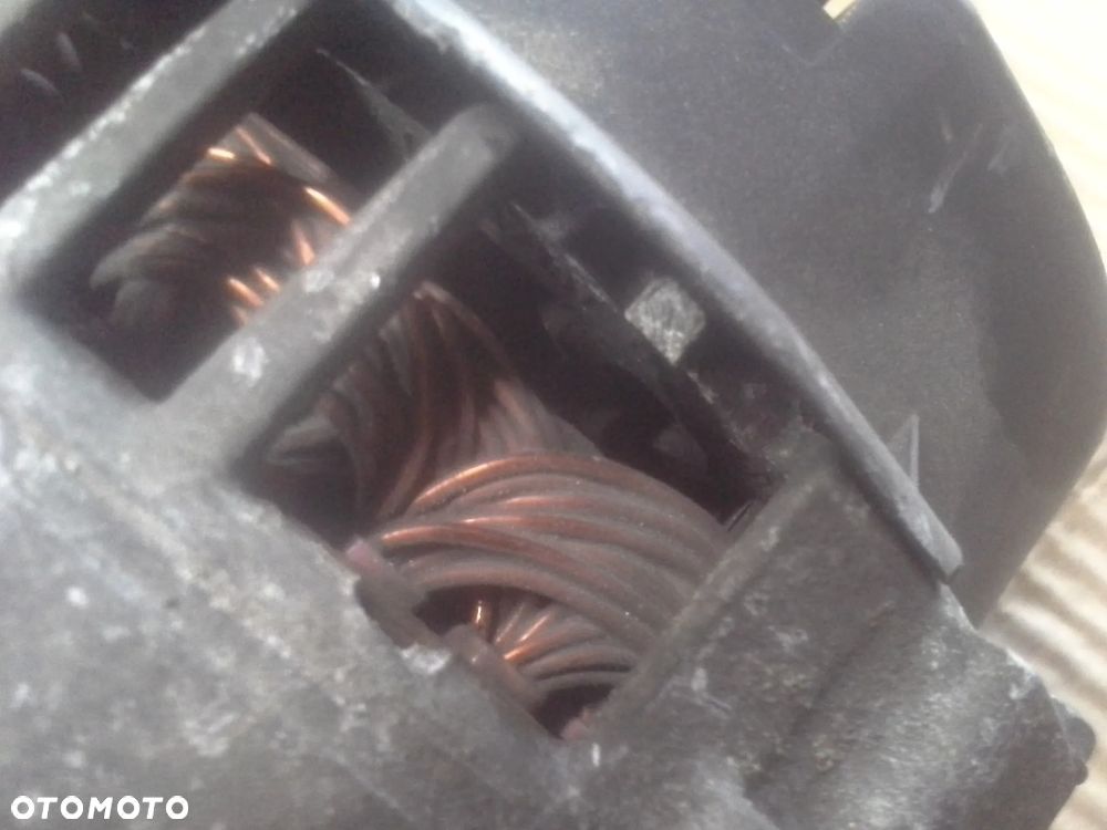 Alternator Renault Clio II 1.5 DCi 8200022774 Valeo - 6