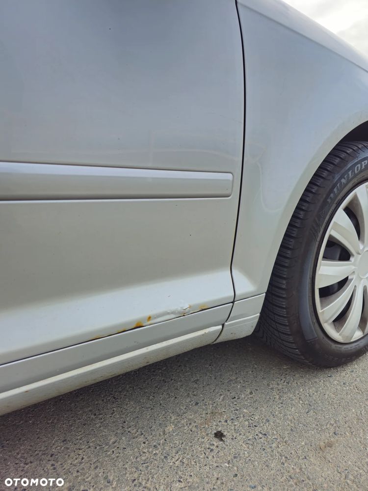 Audi A3 3-drzwiowe 1.6 TDI DPF Ambiente S tronic - 12