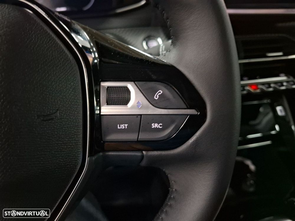 Peugeot e-208 50 kWh Allure - 17