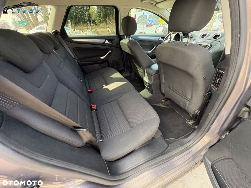 Ford Mondeo 1.6 T Platinium X Plus (Titanium) - 28