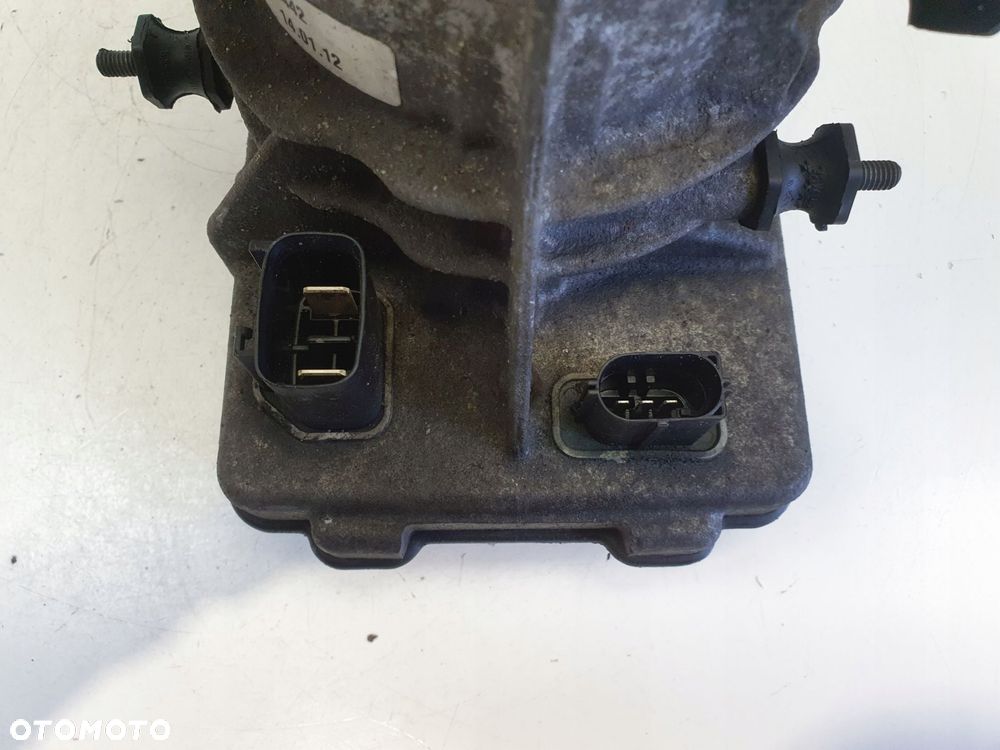 Volvo S80 II V70 III POMPA WSPOMAGANIA 31360442 (68) - 3